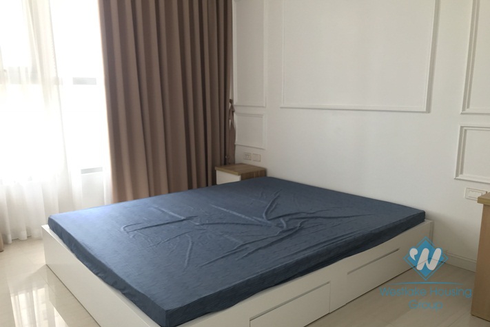 Beautiful three bedrooms apartment for rent in Vinhome Gardenia, Nam Tu Liem district, Ha Noi